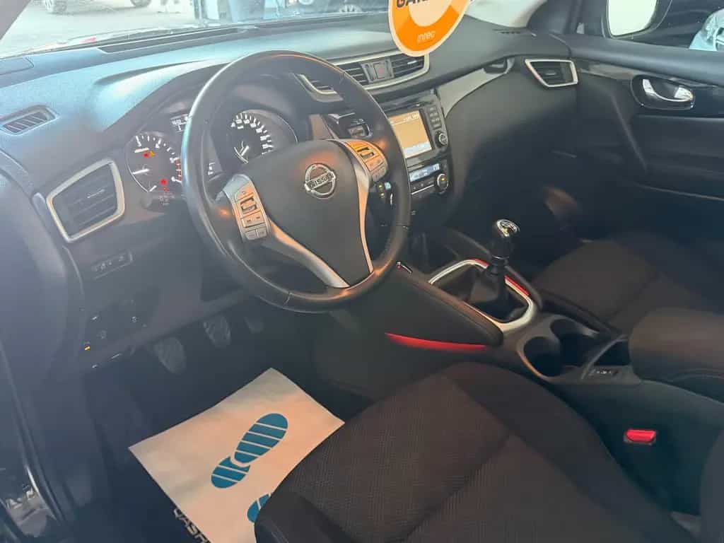 Nissan Qashqai 90 Tkm*360°Kamera*Navi* 01/2016-photo-13