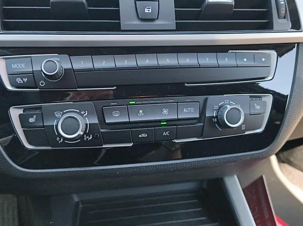 BMW 1 Series 118i Advantage 5-trg NAVI+SH+KLIMA+PDC+LED+TEMPO 09/2018-photo-24