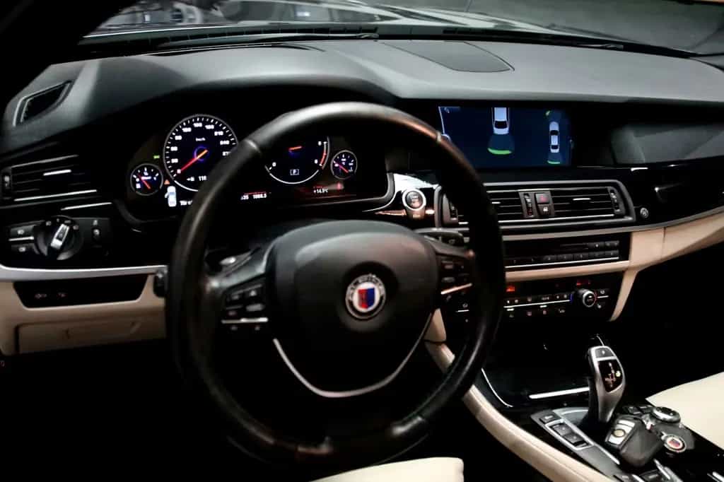 ALPINA D5 3.0 BiTurbo Individual 11/2011-photo-12