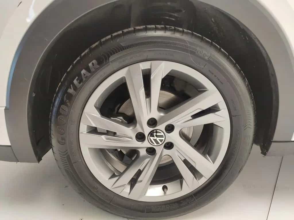 Other Volkswagen T-Cross 1.0 TSI 115 CV R-Line 02/2024-photo-9