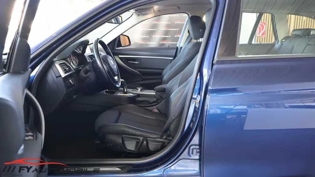 BMW 320 320 i Sport Line Shadow Head Up* Service Neu 10/2017-photo-12