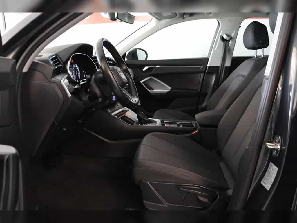 Audi Q3 S line 35TFSI Navi LED elektr.Heckklappe 08/2021-photo-5