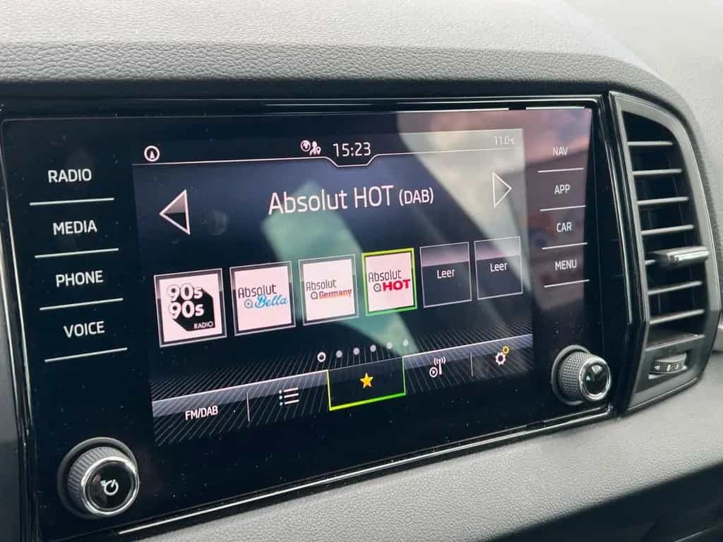 Skoda Karoq Selection DSG DplBoden ElektrHeck Kamera 06/2024-photo-20
