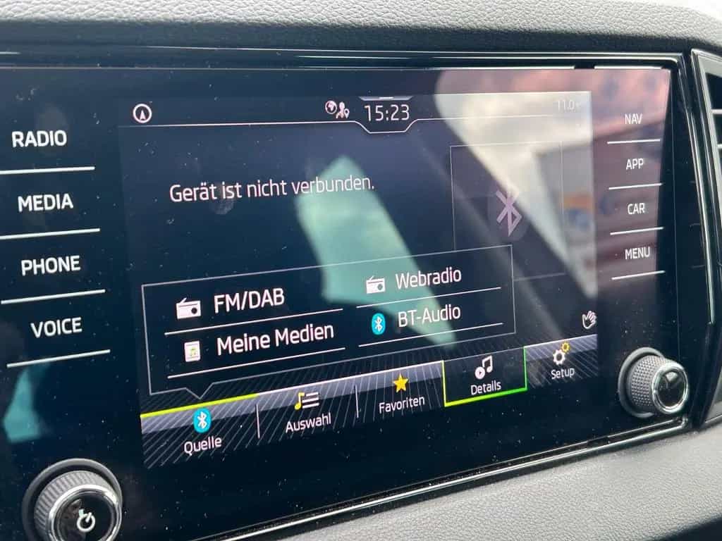 Skoda Karoq Selection DSG DplBoden ElektrHeck Kamera 06/2024-photo-21