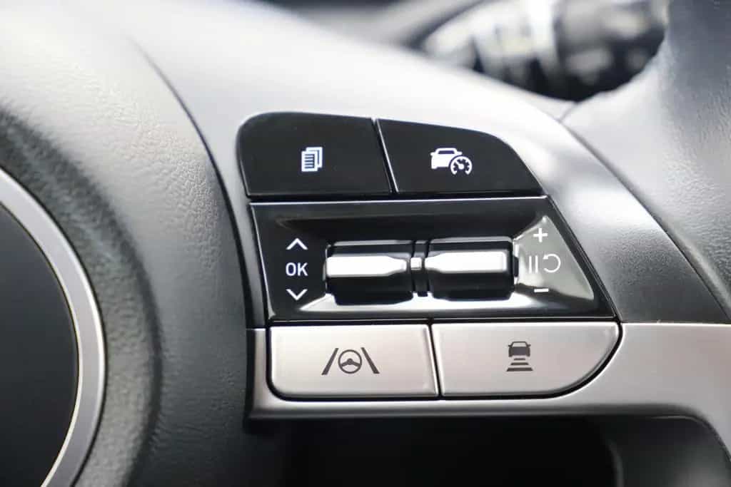 Hyundai TUCSON 1.6 48V 150PS Automatik Keyless Carplay 09/2022-photo-25