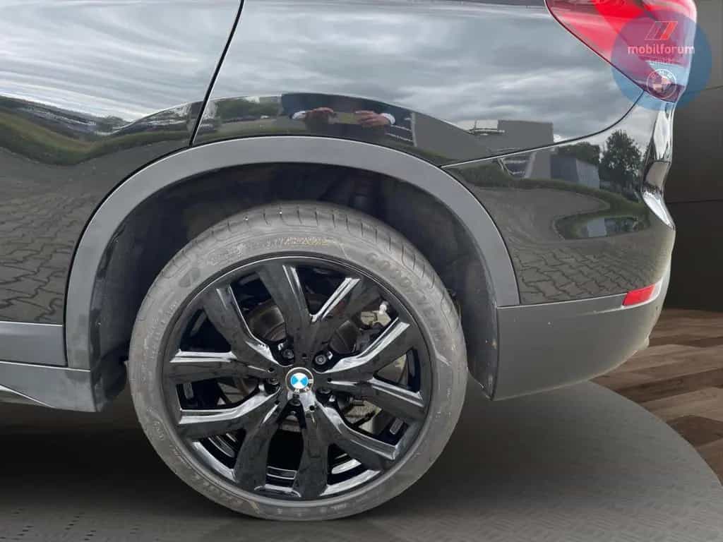 BMW X1 sDrive18d Sport Line AHK Panorama HUD 19 Zoll 07/2020-photo-23