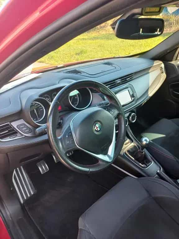 Alfa Romeo Giulietta 1.6 JTDM 16V SPRINT 02/2015-photo-2