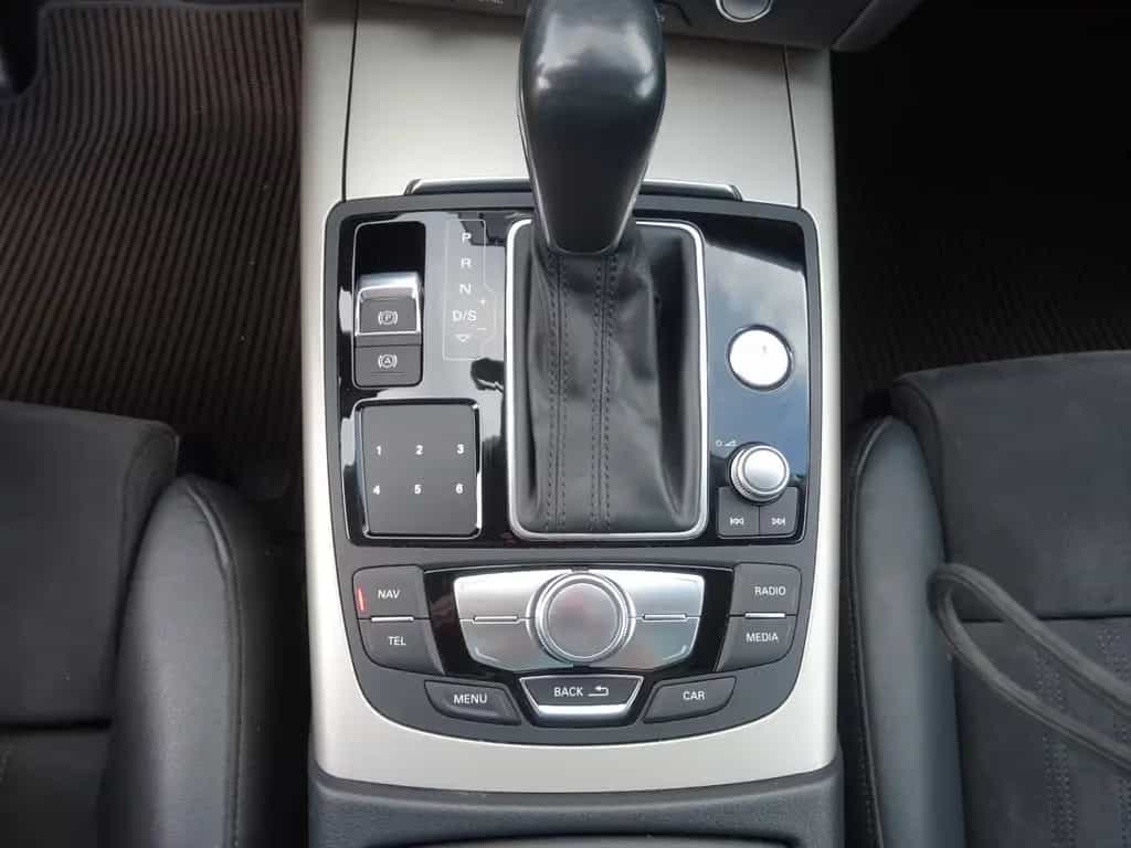Audi A6 Allroad quattro 3.0 TDI PANO KAMERA AHK XENON 04/2018-photo-26