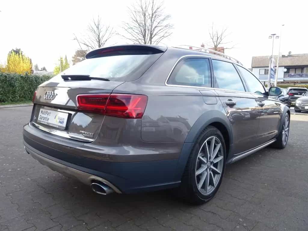 Audi A6 Allroad quattro 3.0 TDI PANO KAMERA AHK XENON 04/2018-photo-3