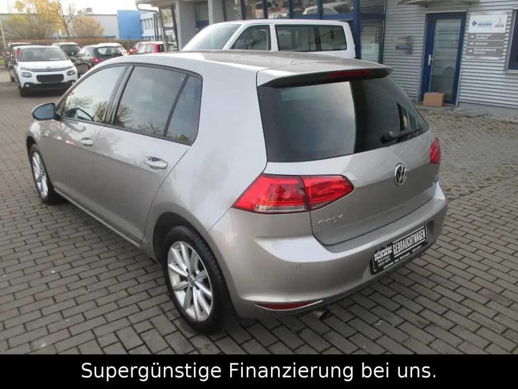 Volkswagen Golf VII Lim. Trendline BMT, 1,2. NAVI,GARANTIE. 03/2017-photo-3