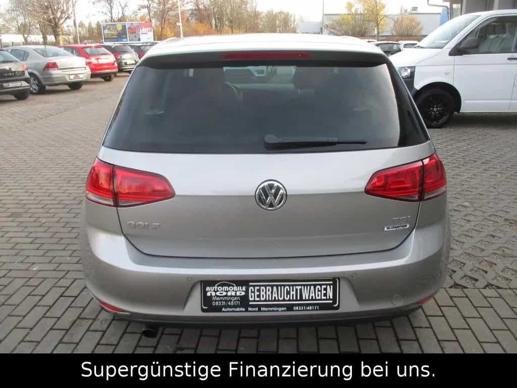 Volkswagen Golf VII Lim. Trendline BMT, 1,2. NAVI,GARANTIE. 03/2017-photo-5