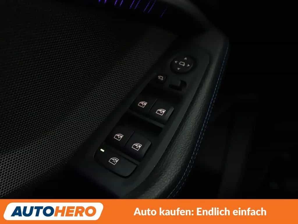 BMW M135 xDrive Aut.*NAVI*LED*HUD*TEMPO*PDC* 08/2020-photo-25