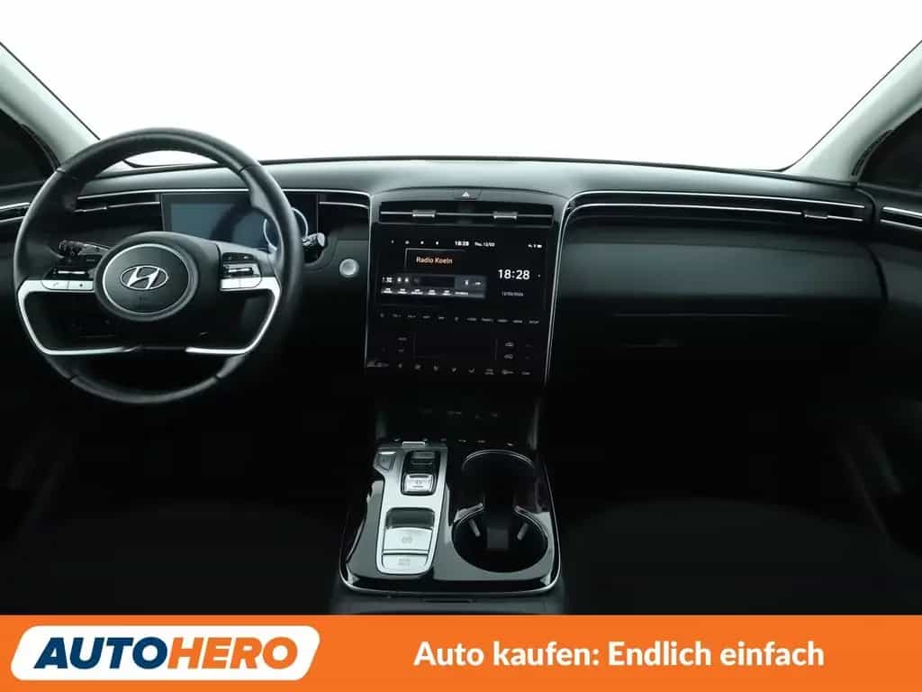 Hyundai Tucson 1.6 T-GDI Mild-Hybrid Trend 4WD Aut*NAVI* 08/2023-photo-11