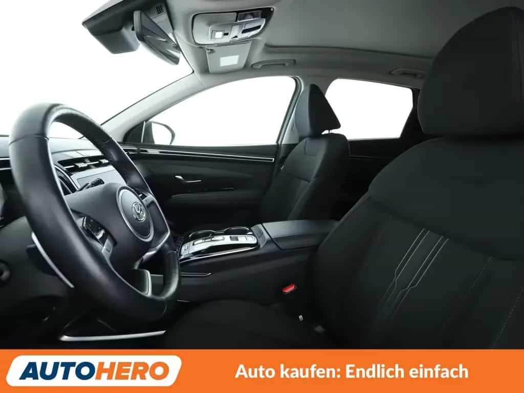 Hyundai Tucson 1.6 T-GDI Mild-Hybrid Trend 4WD Aut*NAVI* 08/2023-photo-9