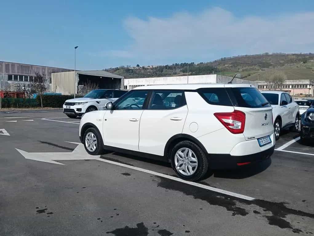 Ssangyong XLV 1.6d 4WD Easy 09/2018-photo-4