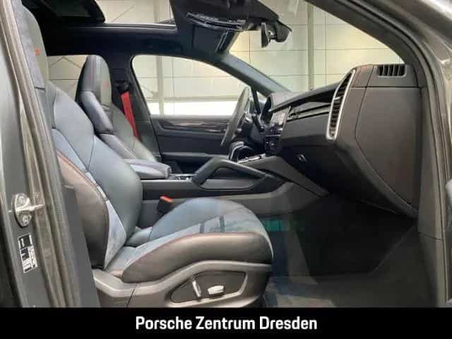 Porsche Cayenne GTS Pano*SH v+h*Chrono*Head*AHK*Bose 01/2021-photo-18