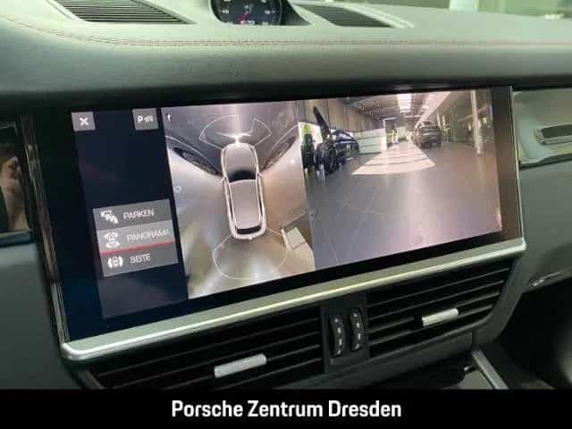 Porsche Cayenne GTS Pano*SH v+h*Chrono*Head*AHK*Bose 01/2021-photo-27