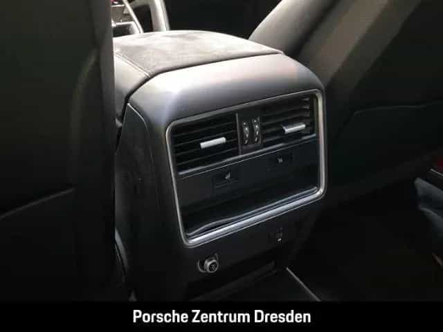 Porsche Cayenne GTS Pano*SH v+h*Chrono*Head*AHK*Bose 01/2021-photo-30