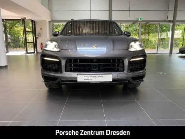 Porsche Cayenne GTS Pano*SH v+h*Chrono*Head*AHK*Bose 01/2021-photo-4