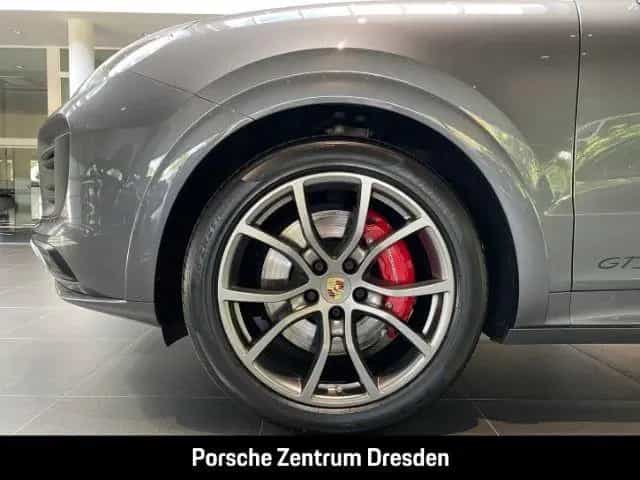 Porsche Cayenne GTS Pano*SH v+h*Chrono*Head*AHK*Bose 01/2021-photo-6