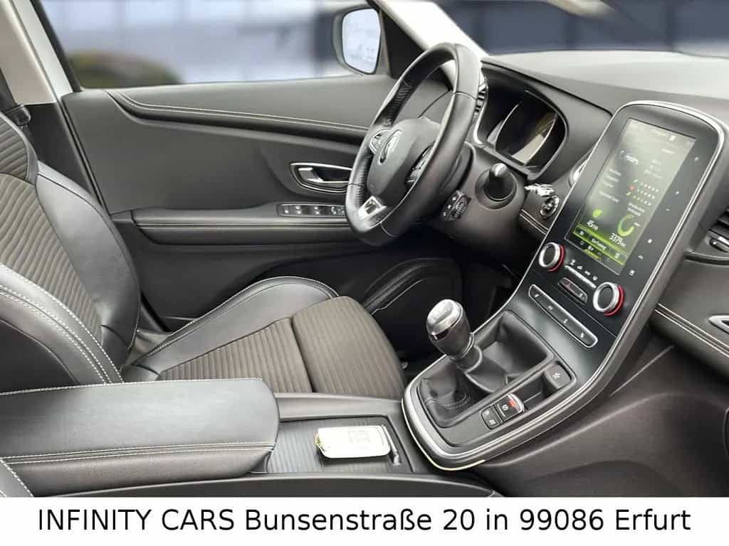 Renault Scenic IV Intens 12/2017-photo-16