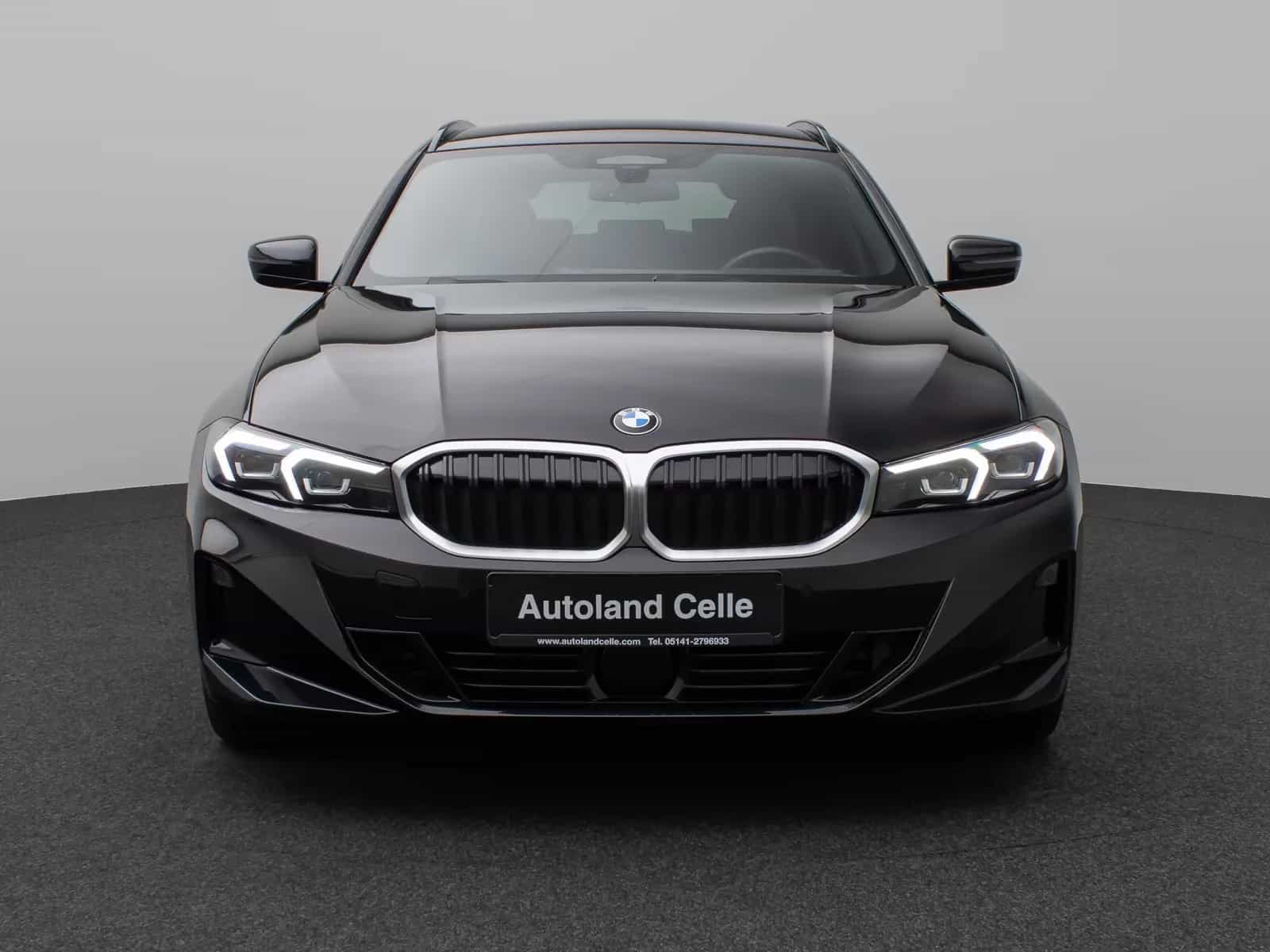 BMW 3 Series 03/2023-photo-1