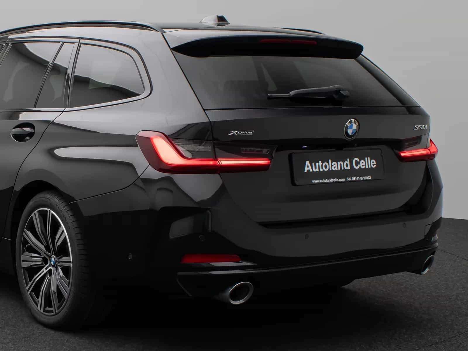 BMW 3 Series 03/2023-photo-14
