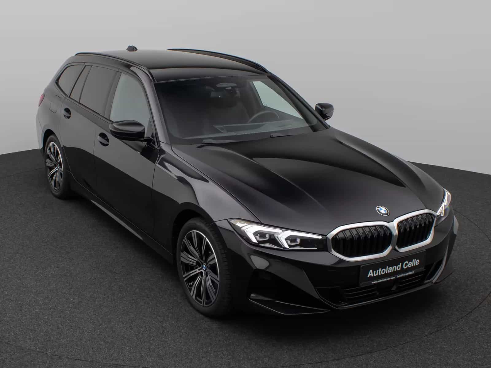 BMW 3 Series 03/2023-photo-2