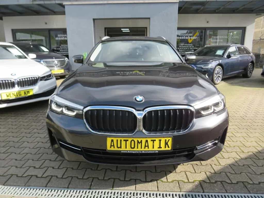 BMW 5 Series touring *1.HAND *AHK *KAMERA *LED 12/2020-photo-1