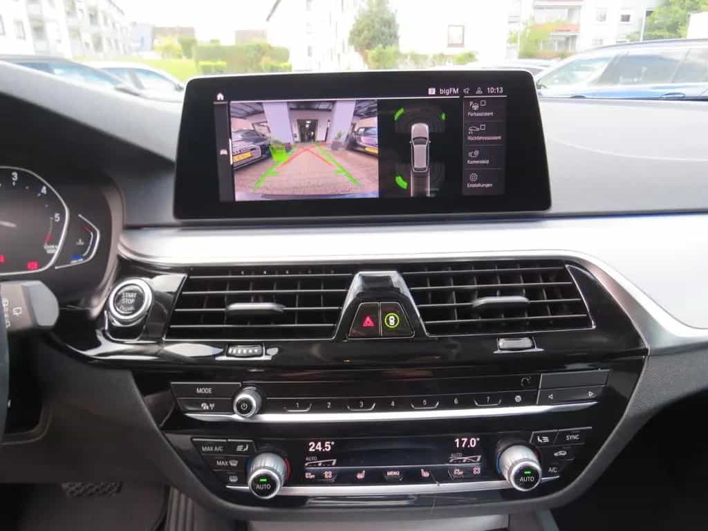 BMW 5 Series touring *1.HAND *AHK *KAMERA *LED 12/2020-photo-13