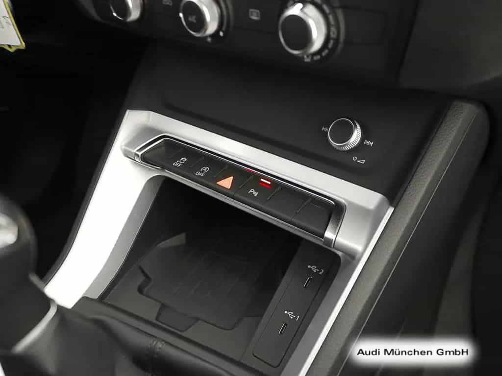 Audi Q3 35 TFSI AHK/Navi+/Virtual 05/2021-photo-23
