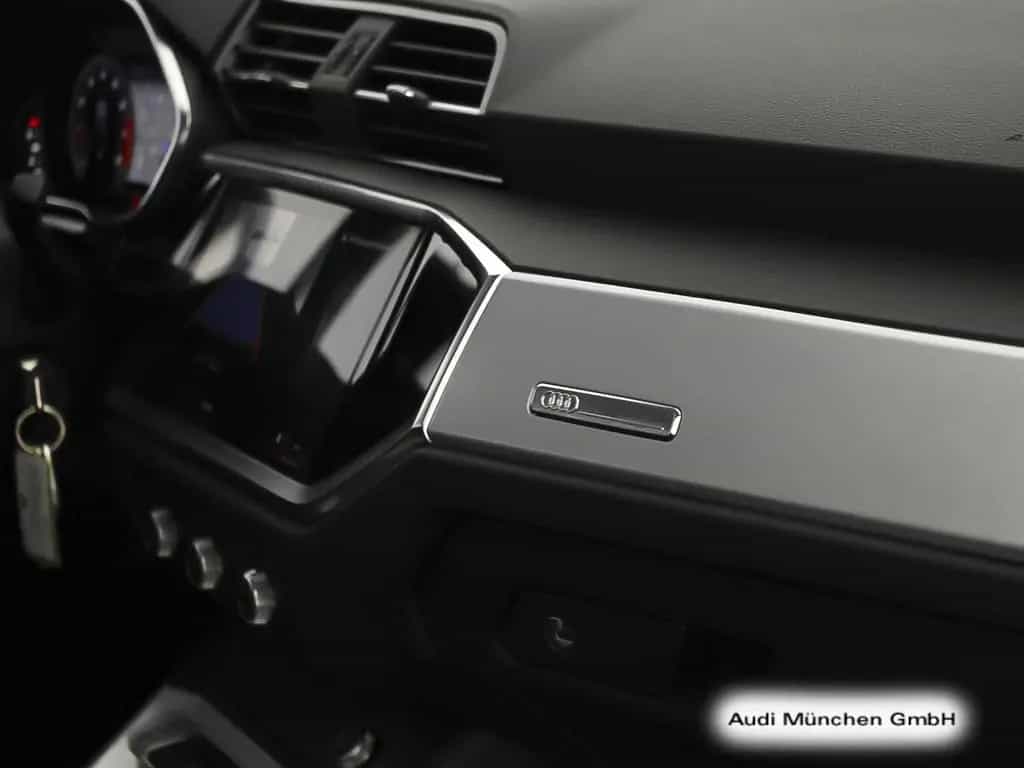 Audi Q3 35 TFSI AHK/Navi+/Virtual 05/2021-photo-24
