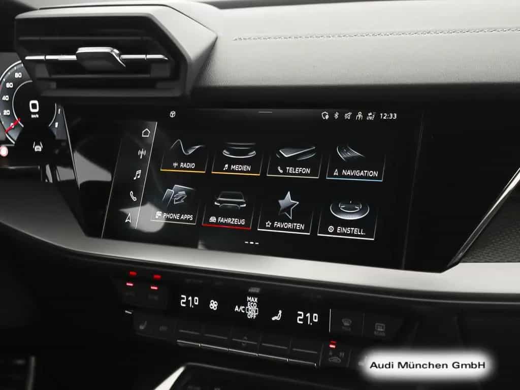 Audi A3 Sportback 35 TFSI S tronic 2x S line AHK/Navi 03/2023-photo-16