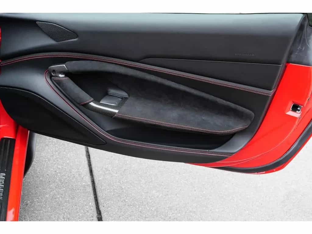 Ferrari F8 Tributo *Carbon+LED*Lift*Racingsitze*Alcantar 05/2021-photo-26