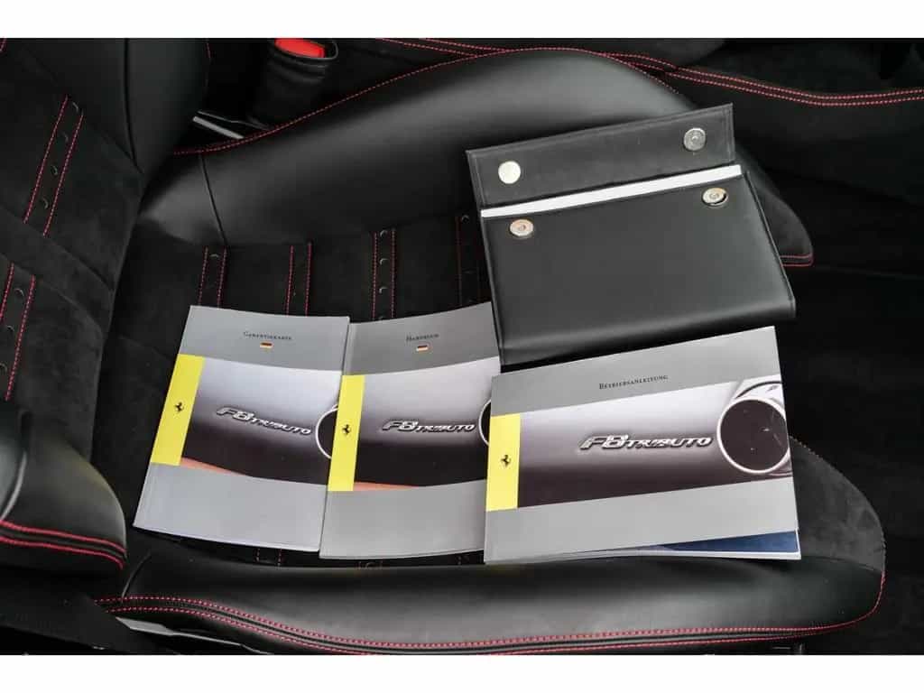 Ferrari F8 Tributo *Carbon+LED*Lift*Racingsitze*Alcantar 05/2021-photo-28