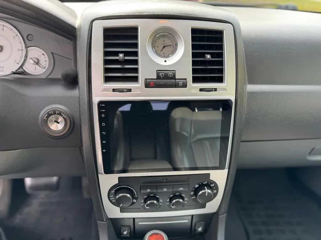 Chrysler 300C Touring 3.5 V6 AWD Autom. - 10/2006-photo-9