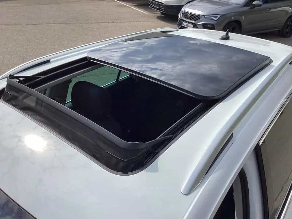 Volkswagen Tiguan 2.0TSI DSG IQ.Drive Pano LED Kamera 02/2020-photo-16