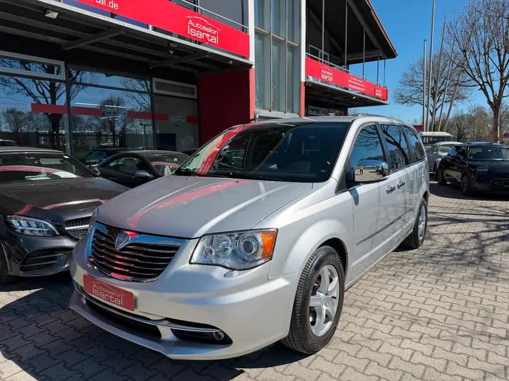 Lancia Voyager Gold- scheckheft - Bestzustand ! 06/2012-photo-1
