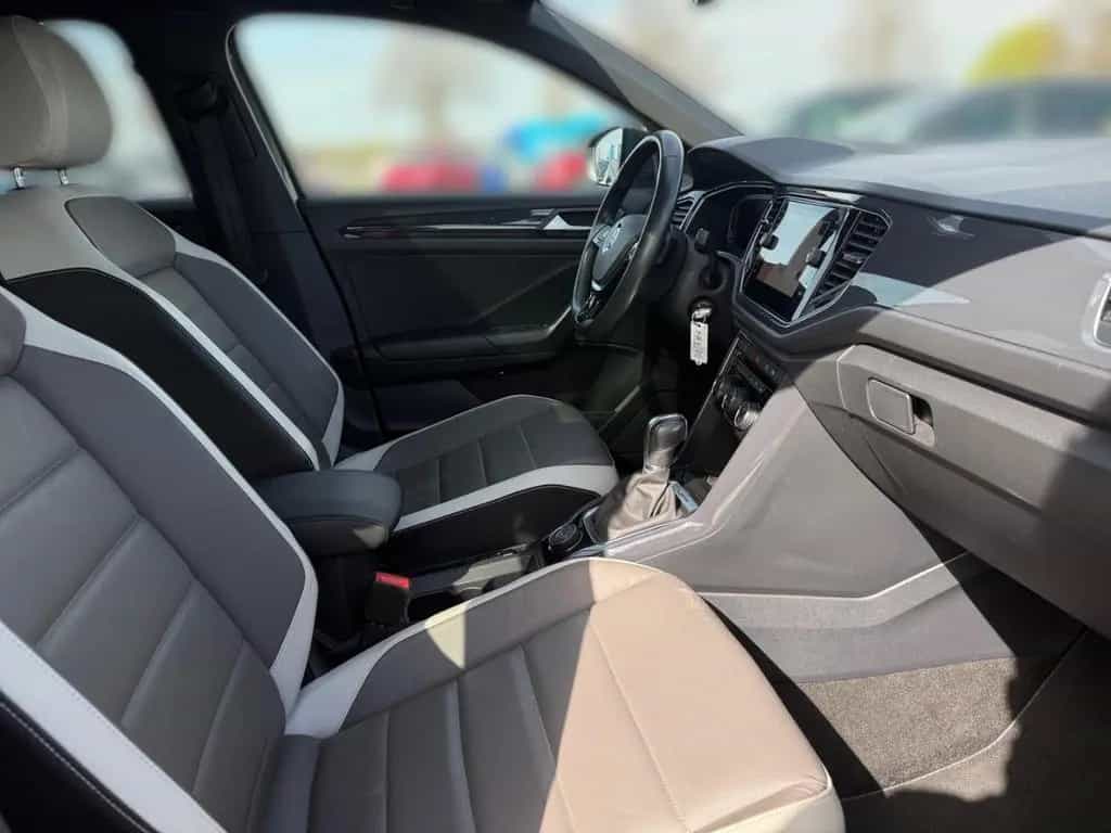 Volkswagen T-Roc Sport 2.0 TSI 4Motion AHK Pano LED Leder 10/2018-photo-22