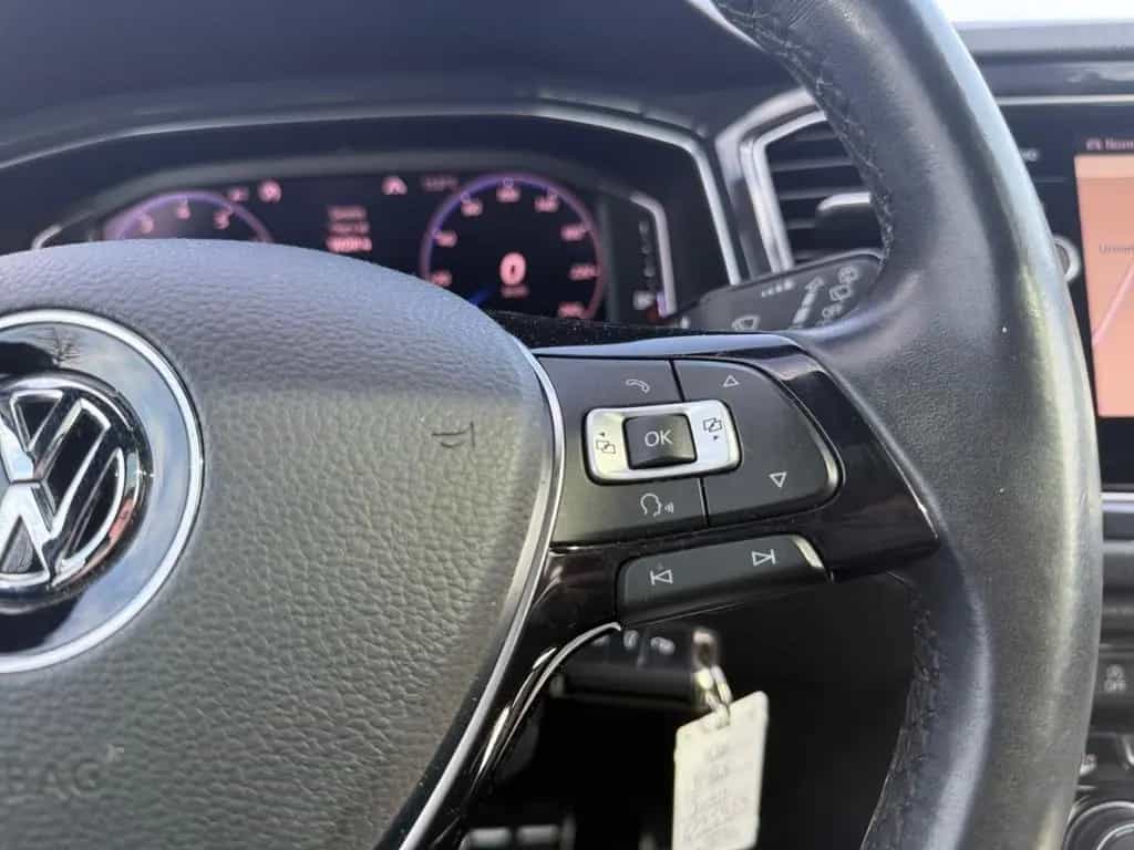Volkswagen T-Roc Sport 2.0 TSI 4Motion AHK Pano LED Leder 10/2018-photo-29