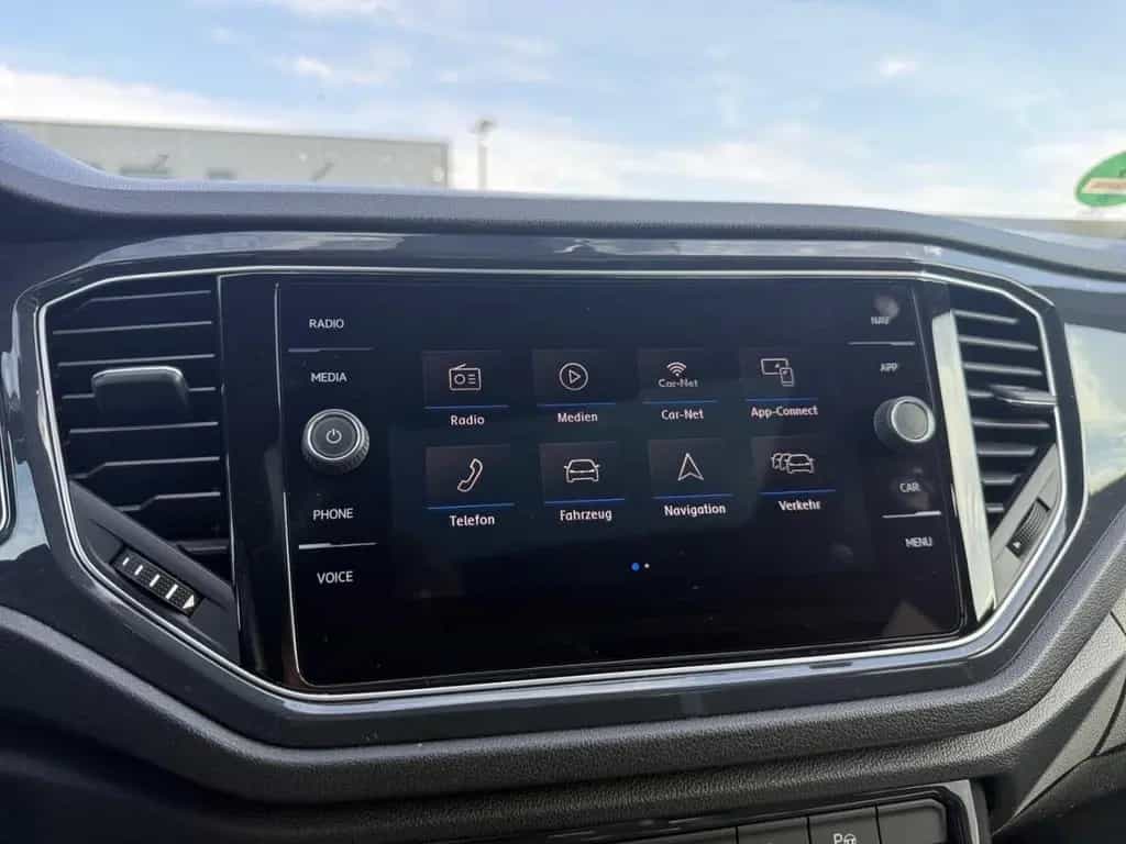 Volkswagen T-Roc Sport 2.0 TSI 4Motion AHK Pano LED Leder 10/2018-photo-32