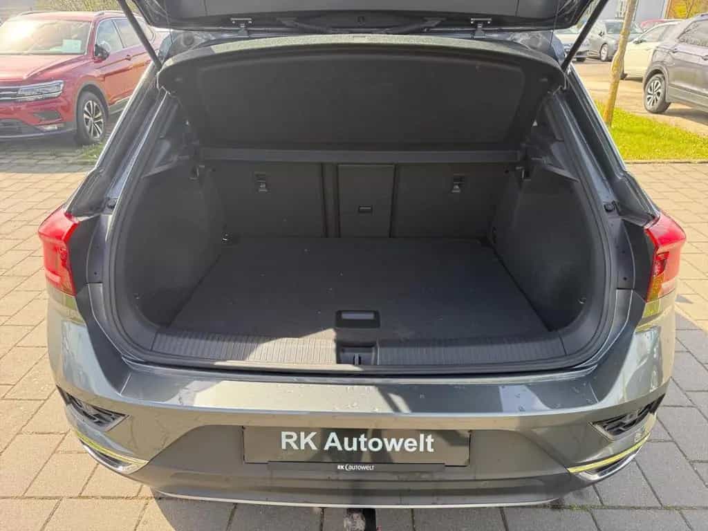 Volkswagen T-Roc Sport 2.0 TSI 4Motion AHK Pano LED Leder 10/2018-photo-9