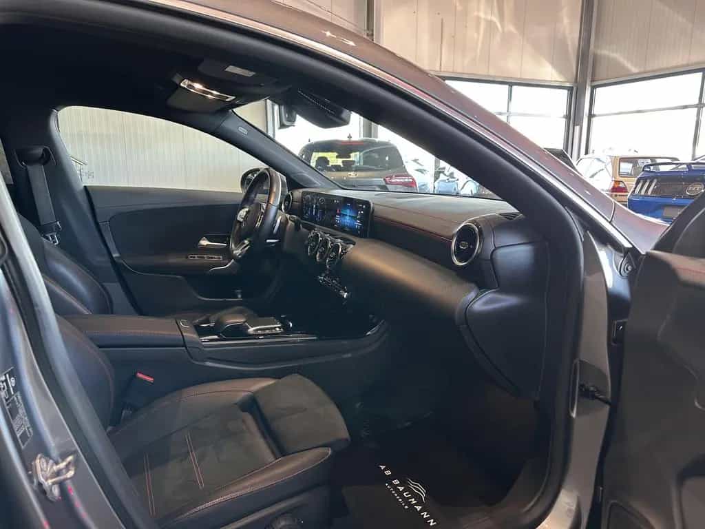 Mercedes-Benz CLA 200 Shooting Brake *AMG, RFK, CARPLAY, LED* 02/2020-photo-24