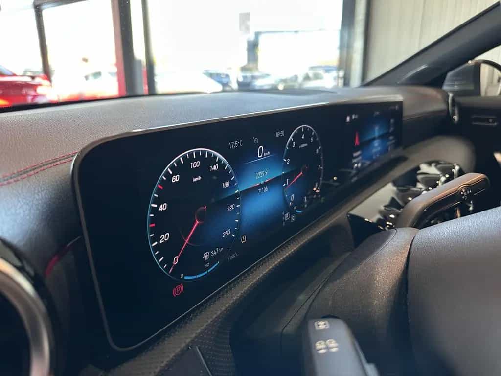 Mercedes-Benz CLA 200 Shooting Brake *AMG, RFK, CARPLAY, LED* 02/2020-photo-26