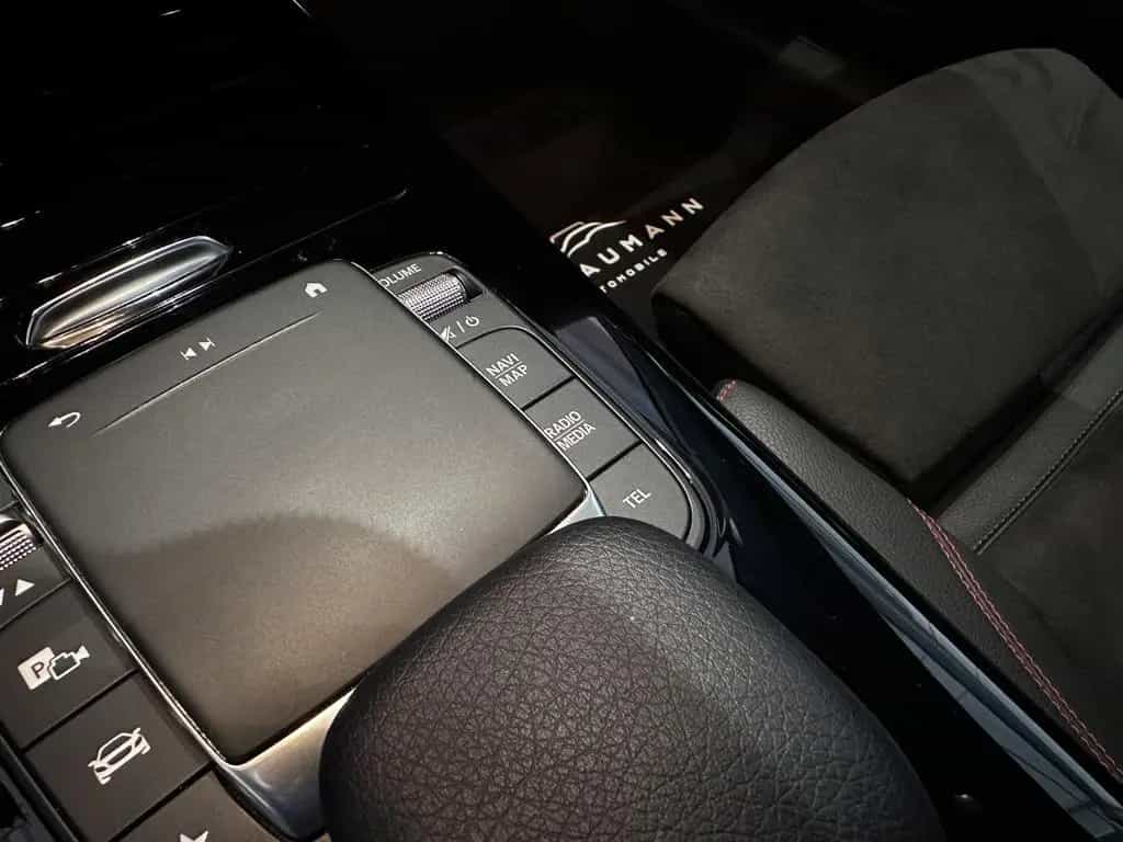 Mercedes-Benz CLA 200 Shooting Brake *AMG, RFK, CARPLAY, LED* 02/2020-photo-35