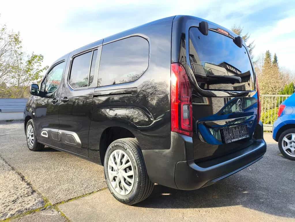Citroën Berlingo Feel XL* Motor neu von Citroen*7 Sitze 09/2020-photo-3