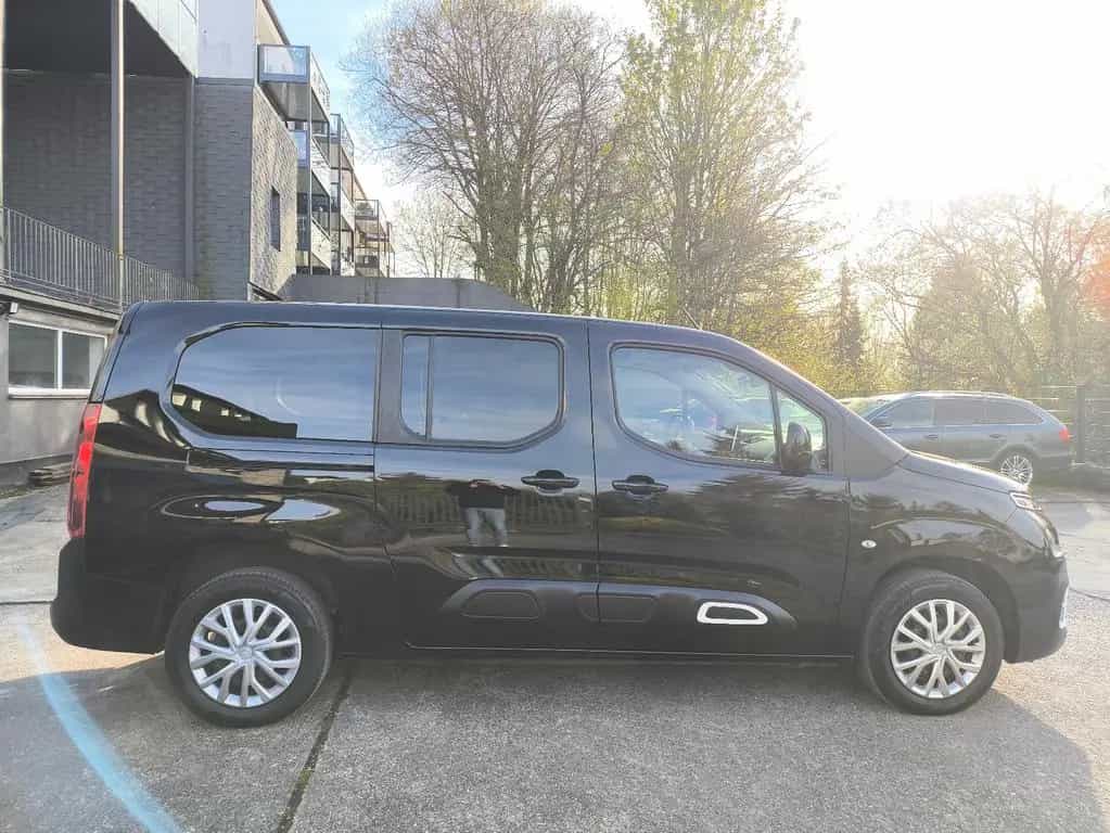 Citroën Berlingo Feel XL* Motor neu von Citroen*7 Sitze 09/2020-photo-7