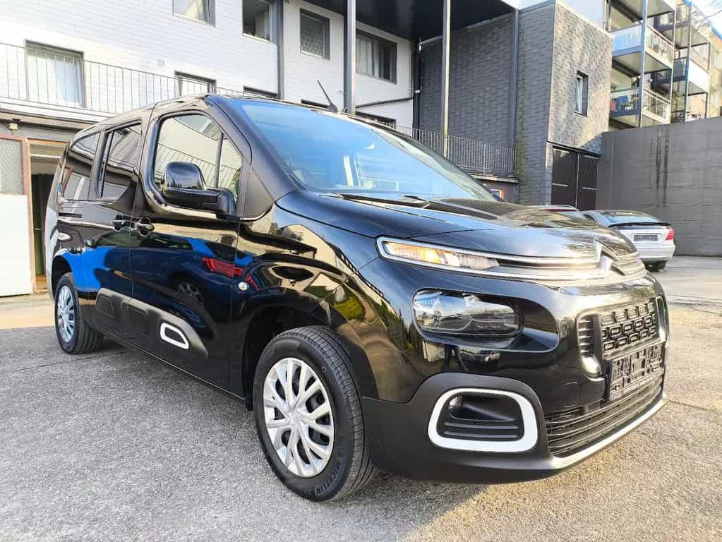 Citroën Berlingo Feel XL* Motor neu von Citroen*7 Sitze 09/2020-photo-8