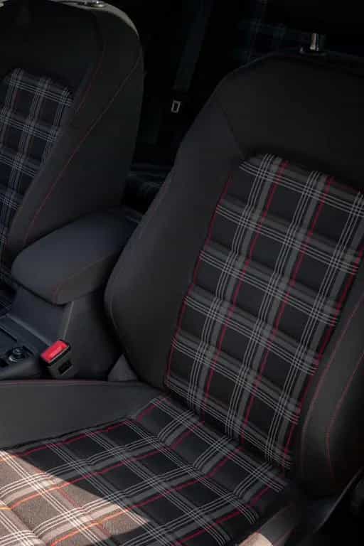 Volkswagen Golf 7 GTI - Unmodifiziert, top Zustand 07/2018-photo-9