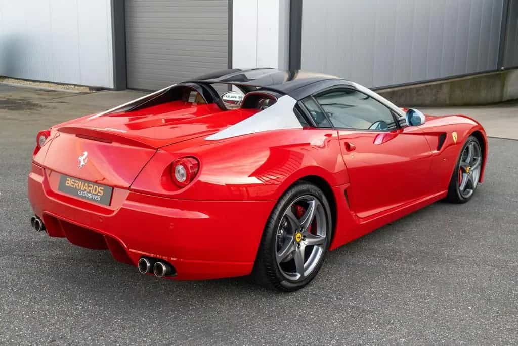 Ferrari 599 SA Aperta - Rosso Corsa - 1 of 80 09/2011-photo-23